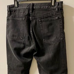 OBEY Jeans, dark black, cropped slim.